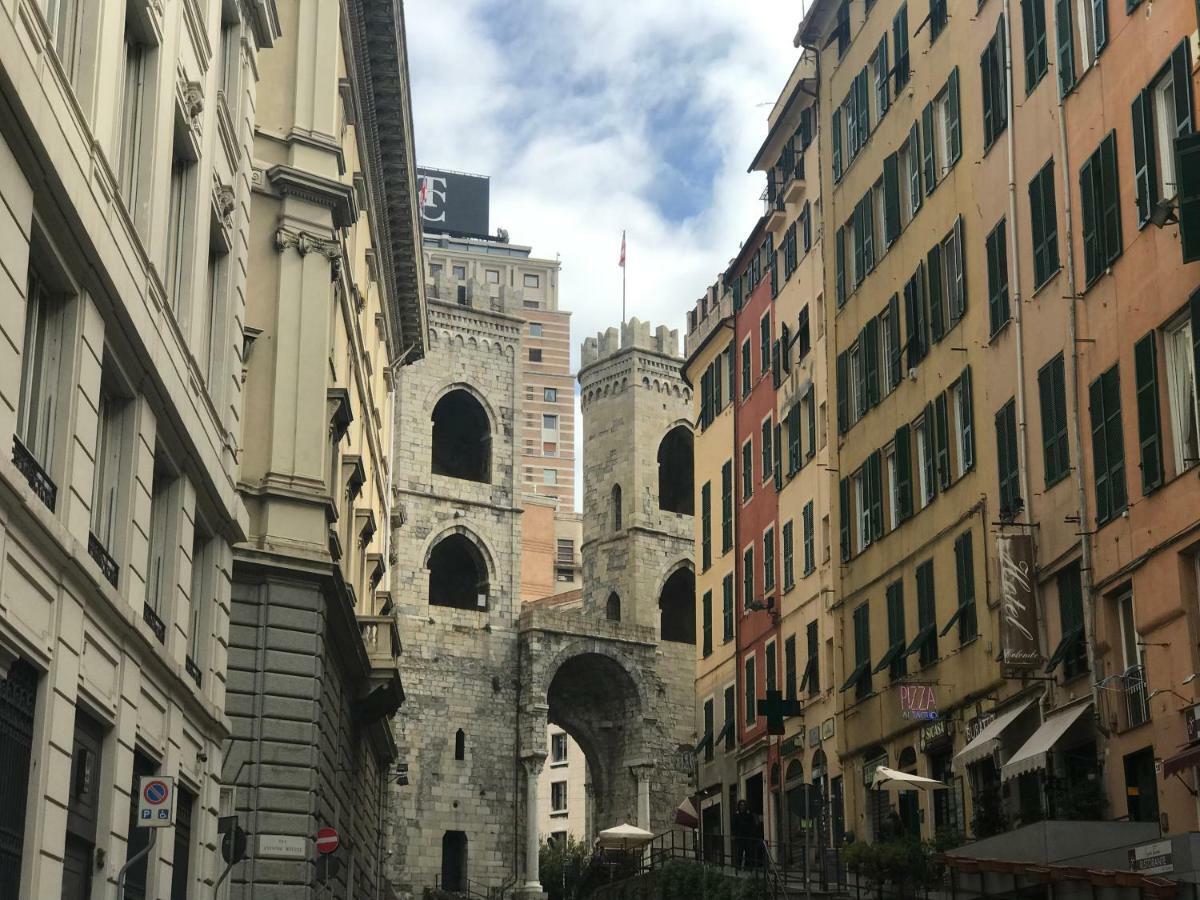 Lovely Apt Really Downtown - Free Private Parking Included! - Genoa Exterior photo